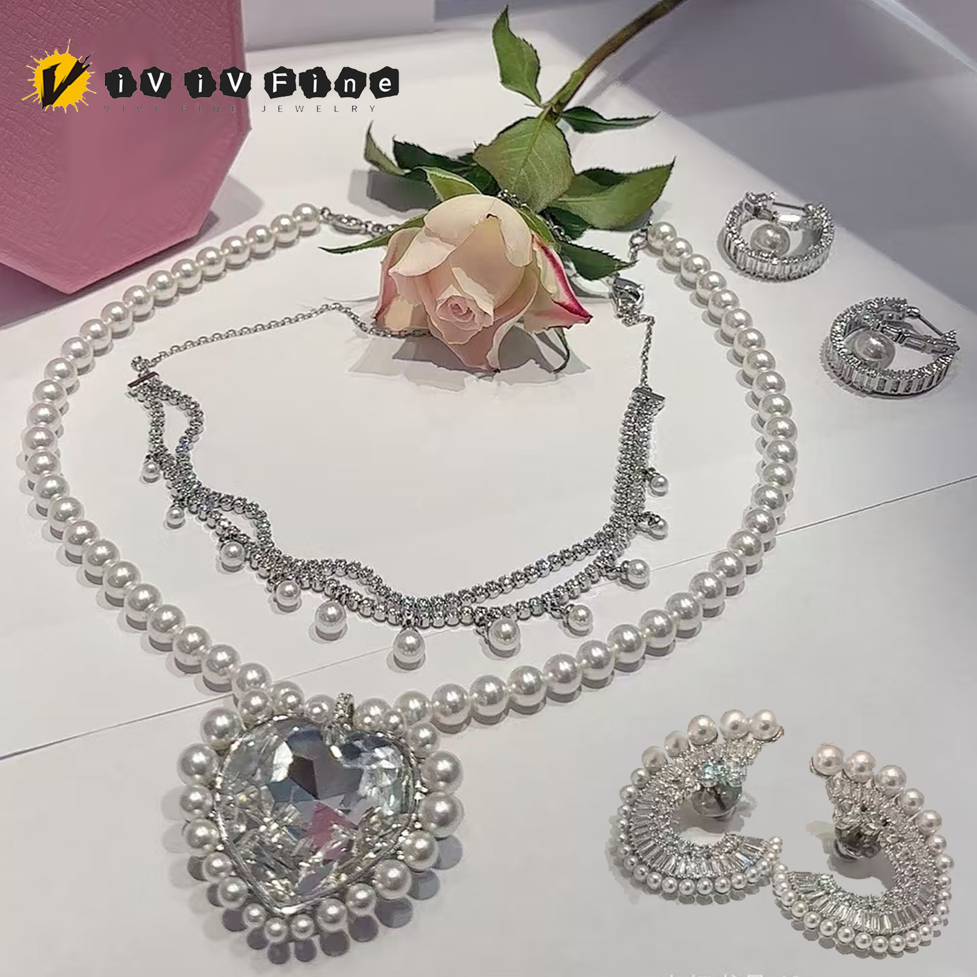 Pearl Stud Earrings - Комплект элитных украшений 2026: Жемчужное ожерелье,