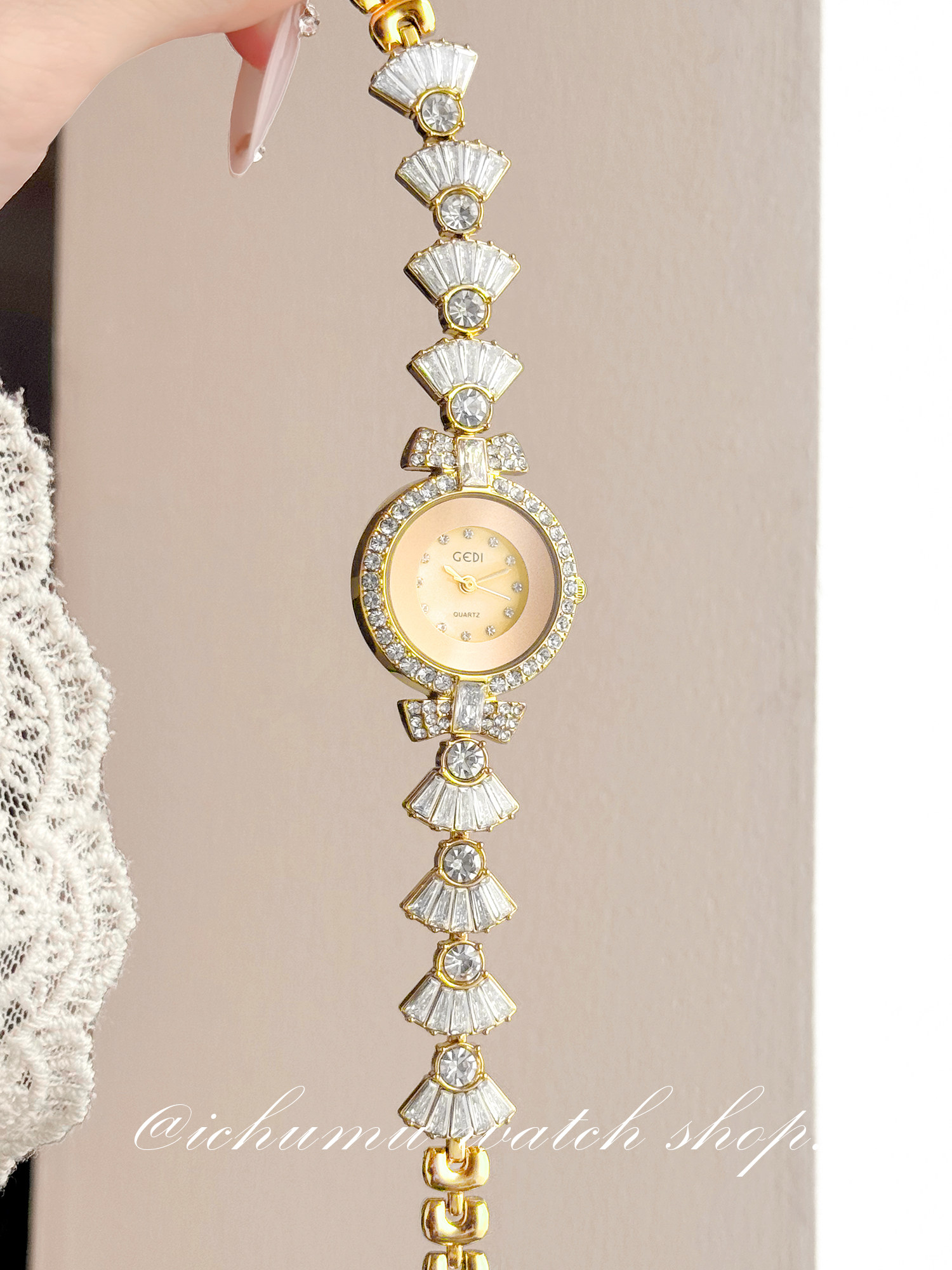 Leather Bracelet - Женские часы Mermaid: легкие, роскошные, нишевые,