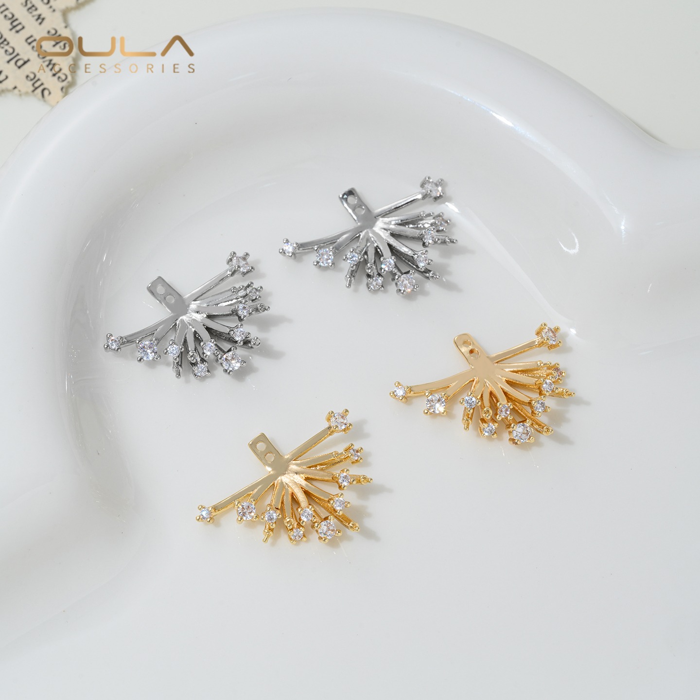 Pearl Stud Earrings - Серьги-гвоздики с цирконами и жемчугом, покрытые