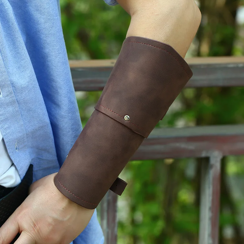 Средневековые доспехи, перчатк – обзор и цена Leather Bracelet