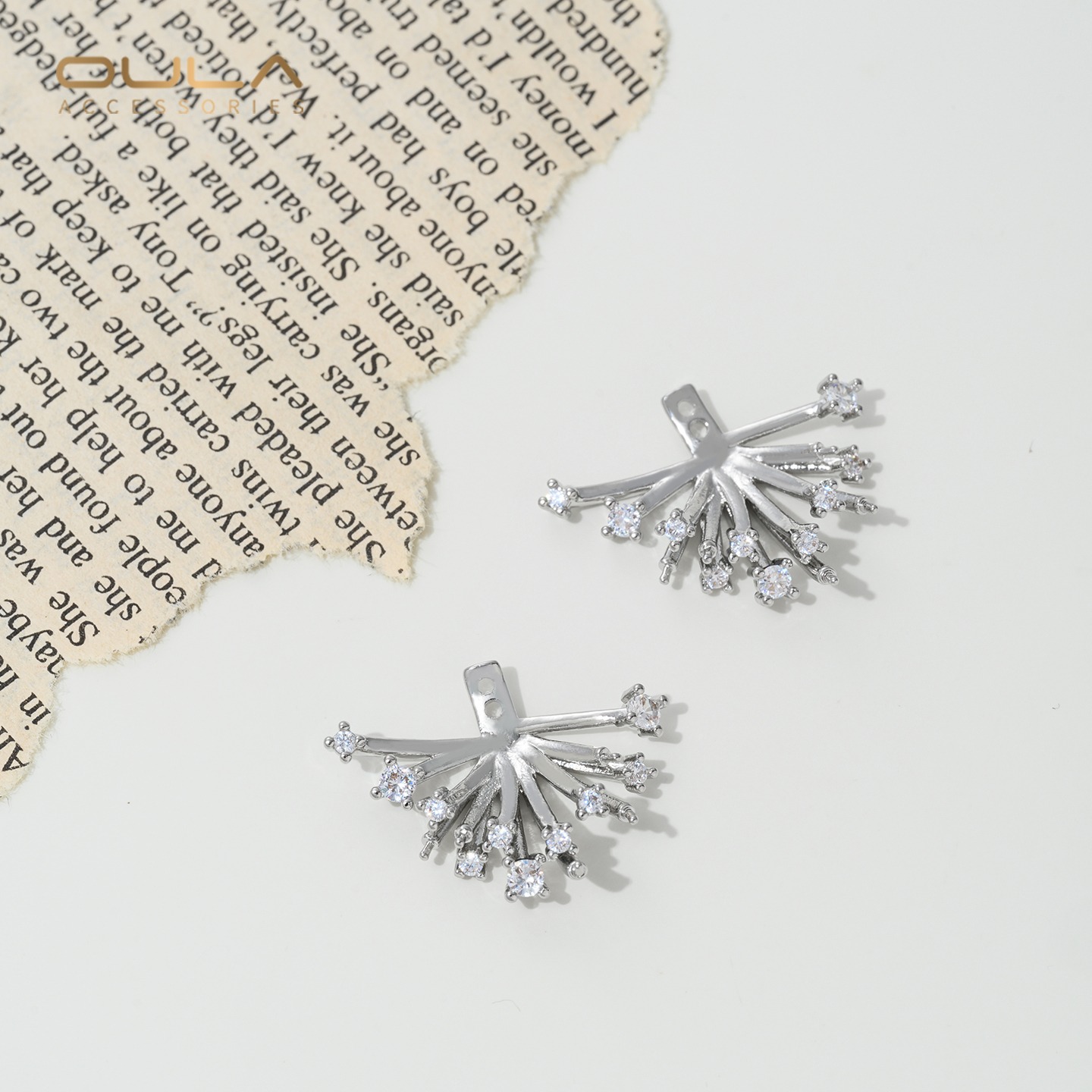 Серьги-гвоздики с цирконами и  – обзор и цена Pearl Stud Earrings