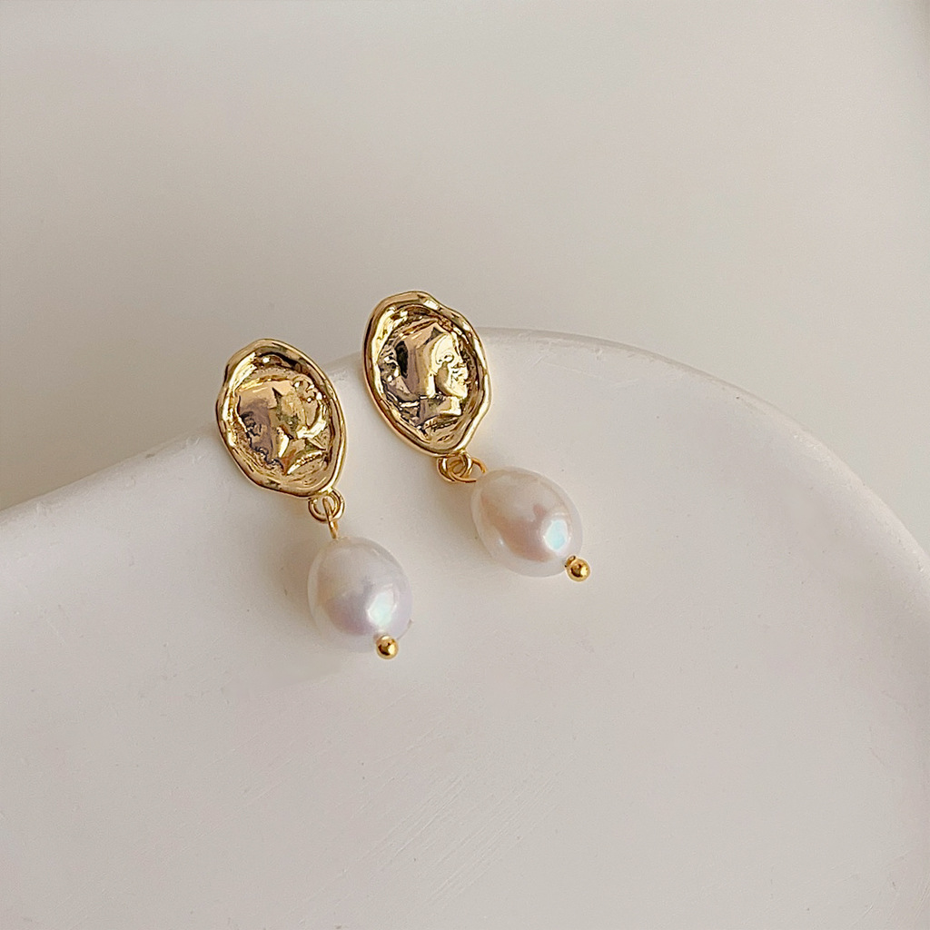Аксессуары для самостоятельног – обзор и цена Pearl Stud Earrings