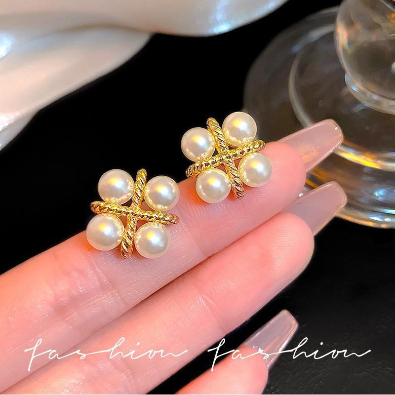 Серьги-гвоздики из серебра 925 – обзор и цена Pearl Stud Earrings