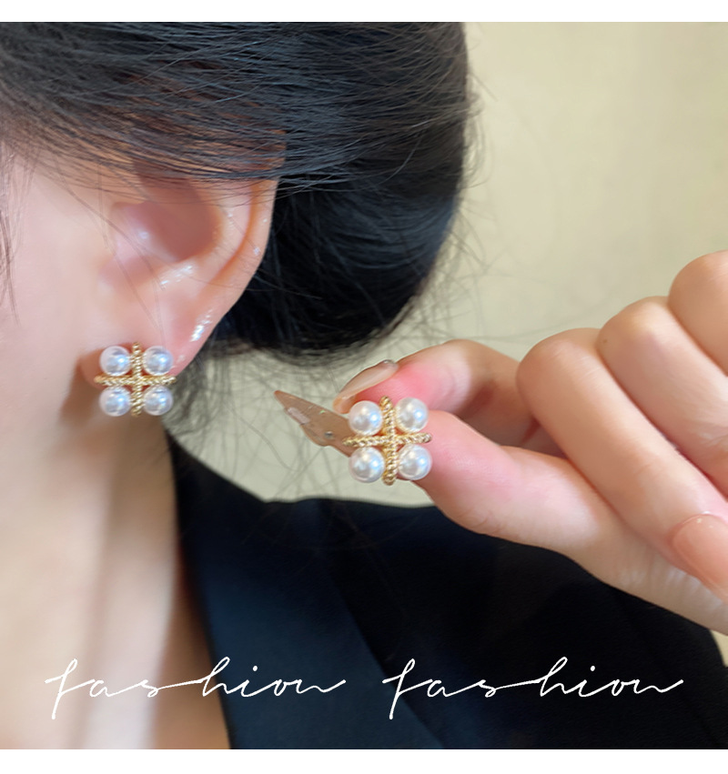 Серьги-гвоздики из серебра 925 – обзор и цена Pearl Stud Earrings